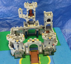 LEGO Super City castle